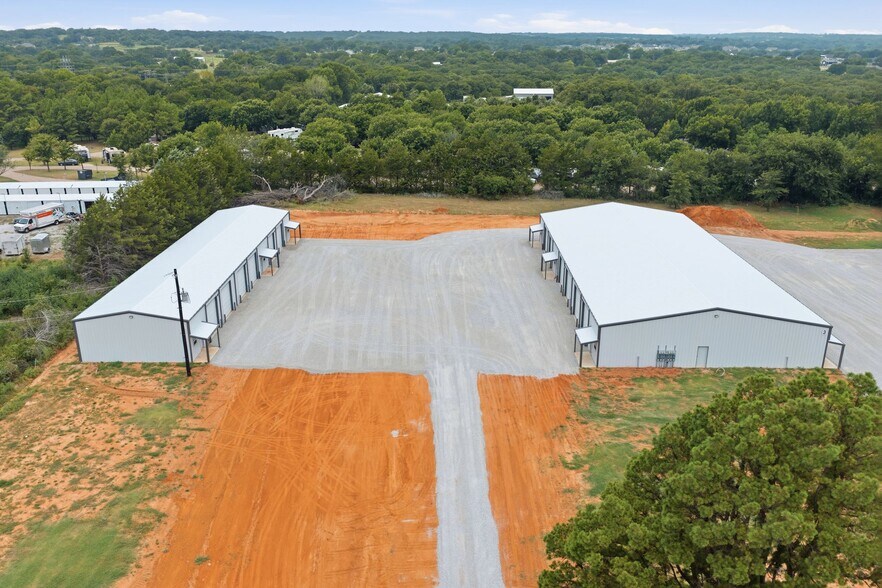 14005 FM 730 N, Azle, TX à louer - Photo du bâtiment - Image 3 de 33
