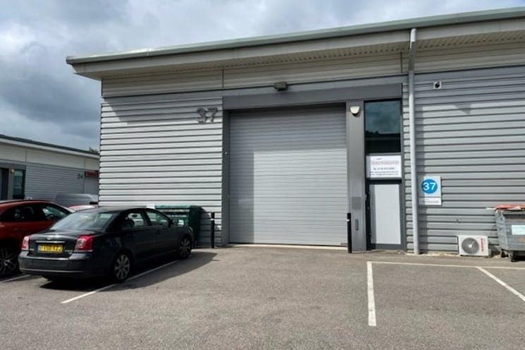 Benyon Rd, Silchester for sale - Building Photo - Image 2 of 2