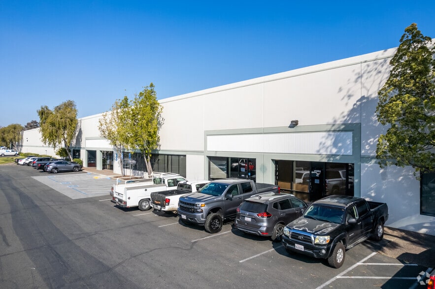 41444-41458 Christy St, Fremont, CA for lease - Primary Photo - Image 2 of 6