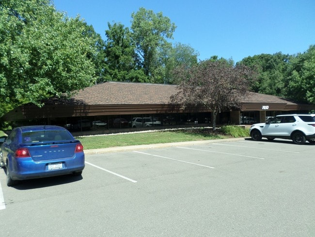 More details for 7650 Dixie Hwy, Village of Clarkston, MI - Office/Medical for Lease