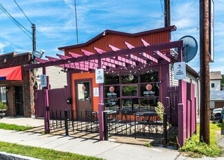 Plus de détails pour 71 Elm St, Watertown, MA - Commerce de détail à vendre