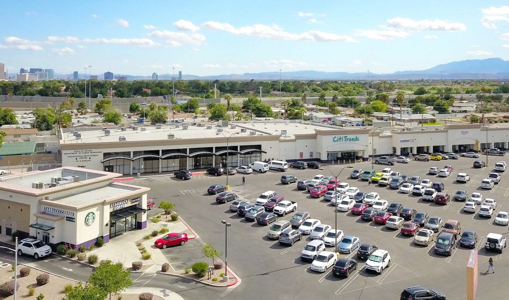701-725 N Rancho Dr, Las Vegas, NV à louer Aérien- Image 1 de 7