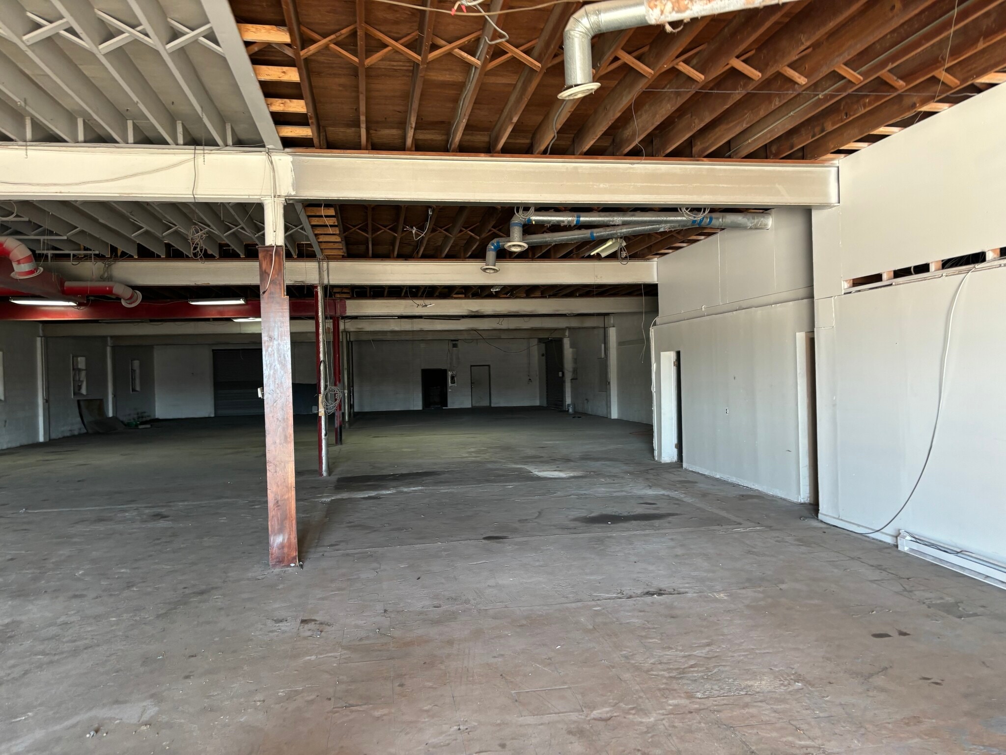1516 W Mound St, Columbus, OH for lease Building Photo- Image 1 of 9