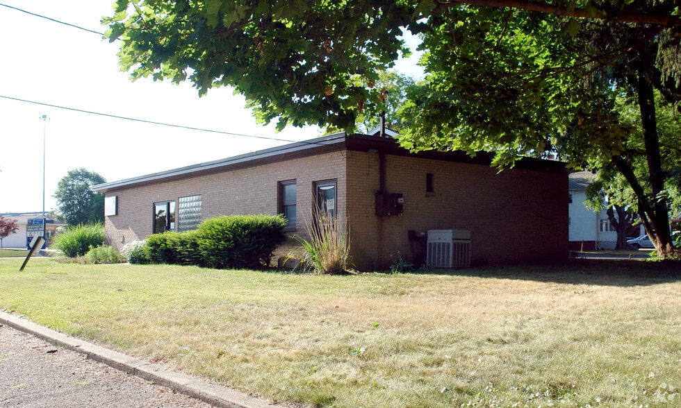 2719 Cleveland Ave NW, Canton, OH for sale - Building Photo - Image 3 of 7