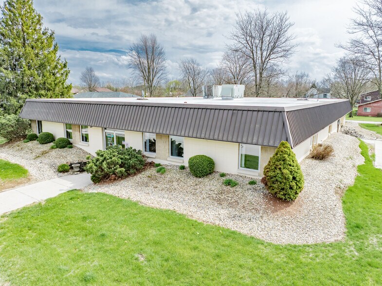 201 E South St, Markle, IN à vendre - Photo du bâtiment - Image 2 de 18