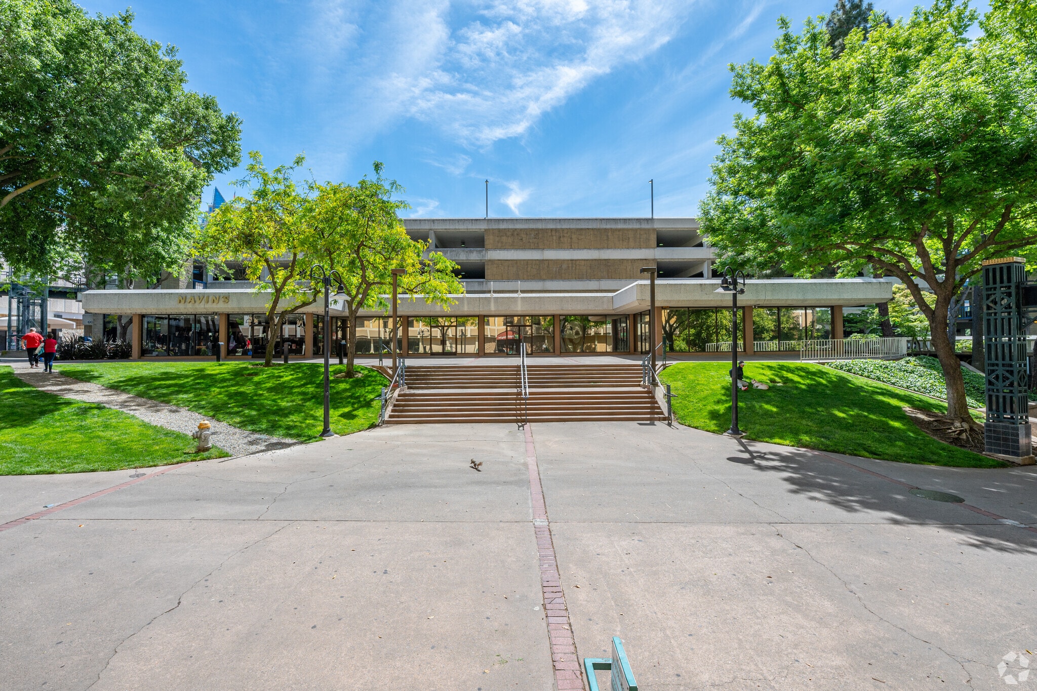 577 L St, Sacramento, CA for lease Building Photo- Image 1 of 7