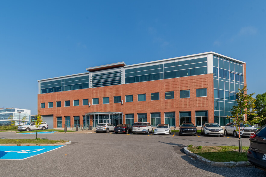 1175 Boul Lebourgneuf, Québec, QC for lease - Building Photo - Image 3 of 8