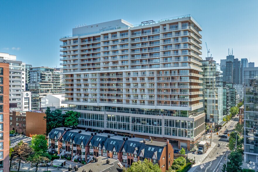 66 Bathurst St, Toronto, ON à louer - Photo du bâtiment - Image 3 de 58