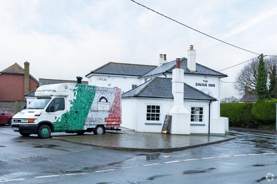 1 Swan St, Wittersham à vendre - Photo du bâtiment - Image 2 de 2