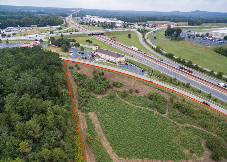 Windslow Ave, Gaffney, SC for sale Primary Photo- Image 1 of 2