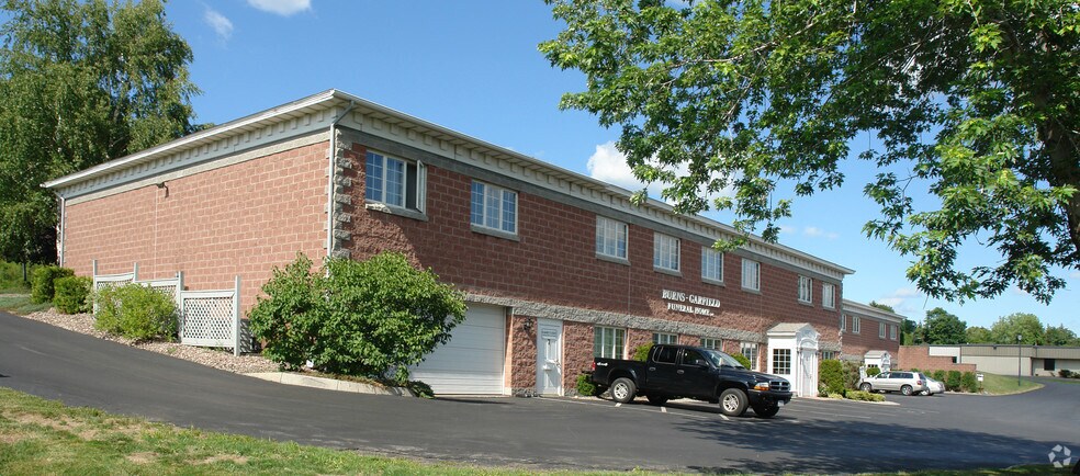 3125-3175 E Genesee St, Syracuse, NY à louer - Photo du bâtiment - Image 2 de 6