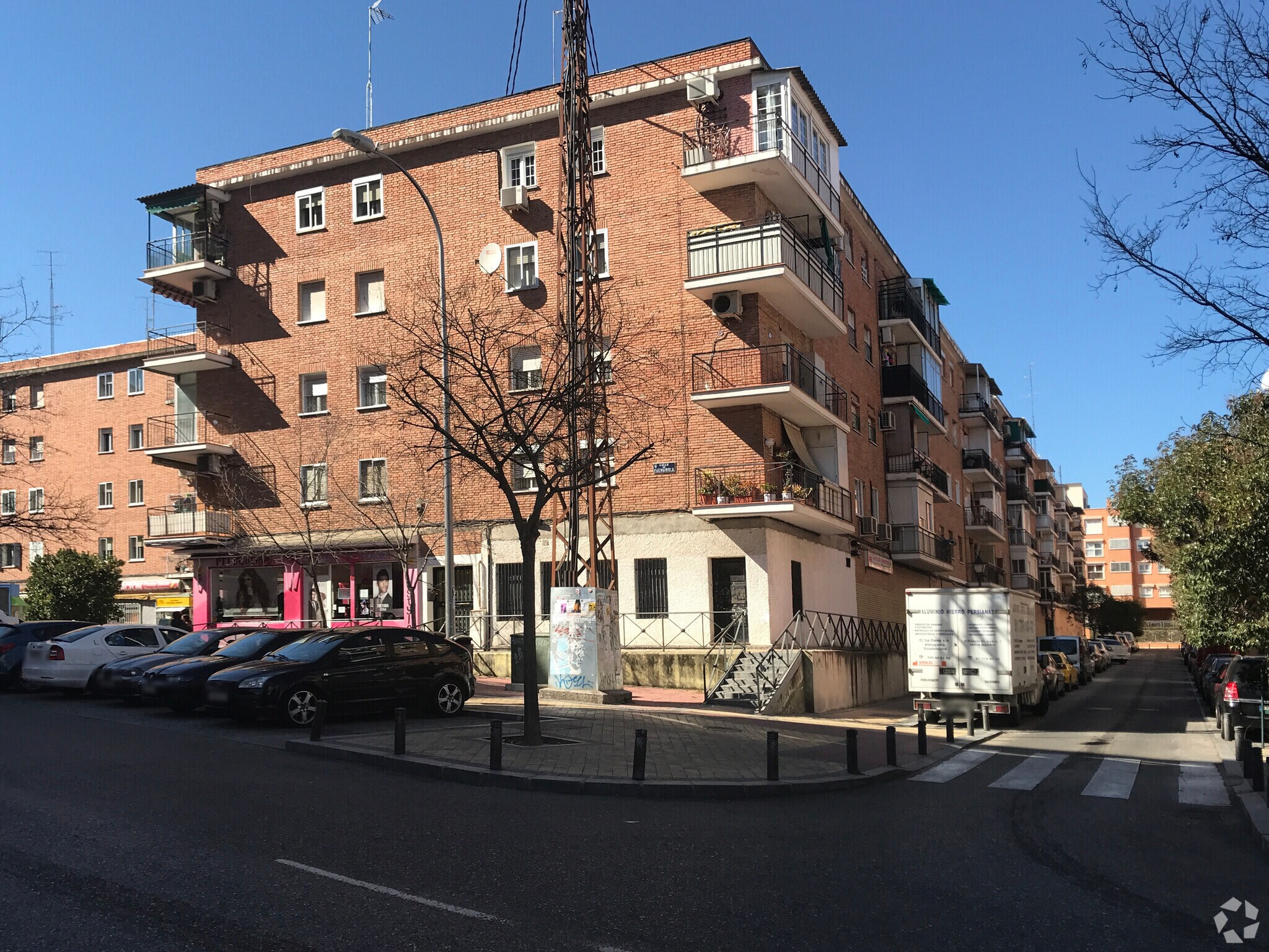 Calle Rincón de la Victoria, 1, Madrid, Madrid for lease Primary Photo- Image 1 of 3