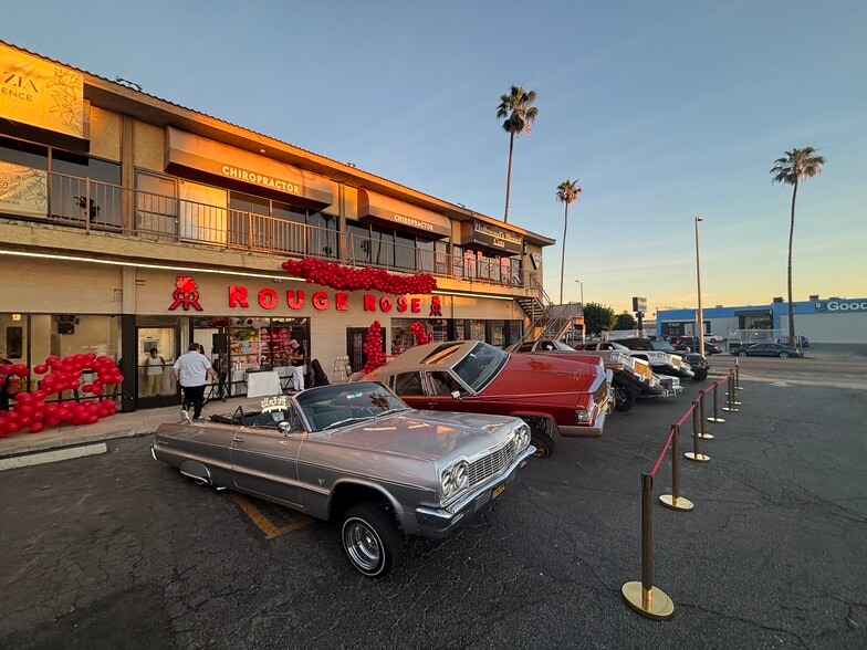 5125-5137 W Sunset Blvd, Los Angeles, CA for lease - Building Photo - Image 3 of 6