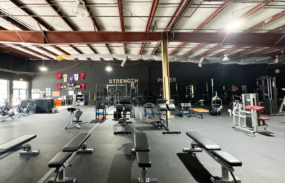 3529 Maitland Dr, Raleigh, NC for lease - Interior Photo - Image 3 of 11