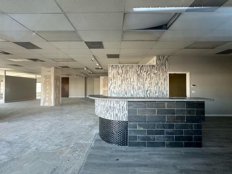 8807 Thornton Road S1 Rd, Stockton, CA for sale - Building Photo - Image 3 of 8