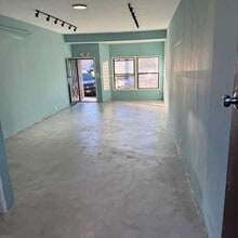 2646-2656 La Cienega Ave, Los Angeles, CA à louer Photo intérieure- Image 1 de 3