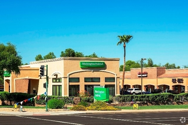 4302 E Ray Rd, Phoenix, AZ à louer - Photo du bâtiment - Image 2 de 10