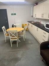 Sheffield Rd, Sheffield for lease Interior Photo- Image 2 of 6