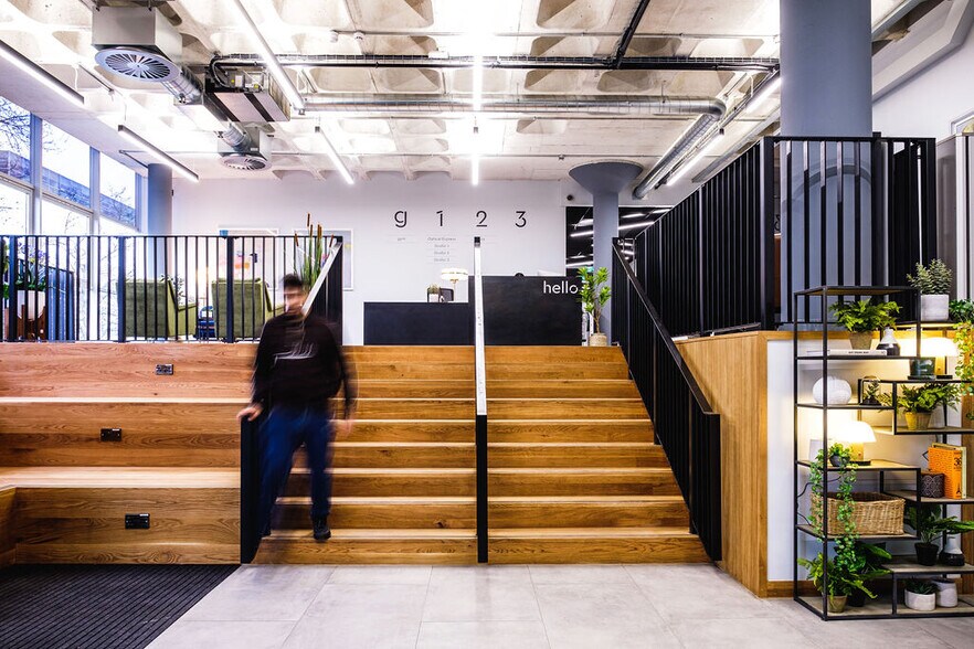 Silbury Blvd, Milton Keynes à louer - Photo intérieure - Image 1 de 33