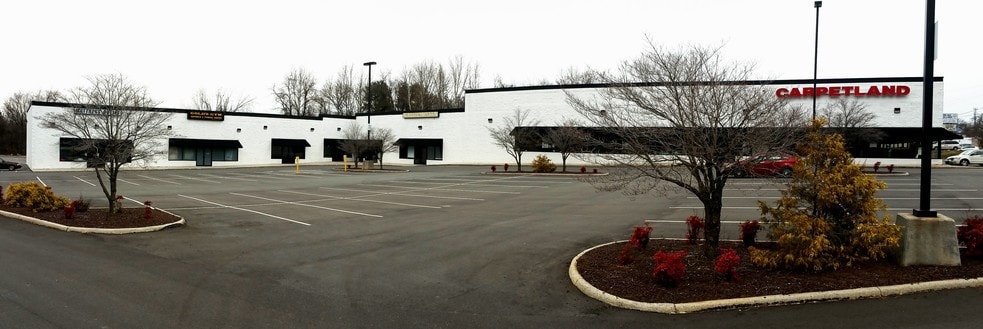 2505 Wards Rd, Lynchburg, VA for lease - Building Photo - Image 1 of 5