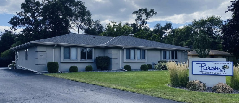 7701 W Barnard Ave, Greenfield, WI for lease - Primary Photo - Image 1 of 10