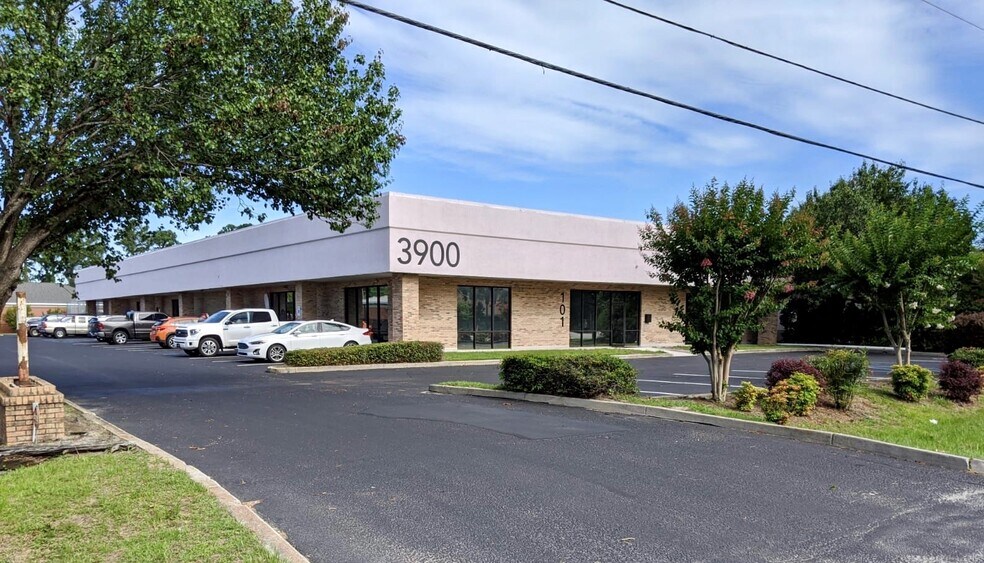 3900 Leeds Ave, North Charleston, SC for lease - Building Photo - Image 2 of 22