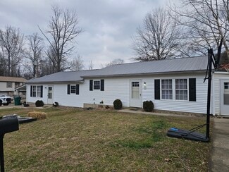 More details for 12 Clotine St, Saint Albans, WV - Specialty for Sale