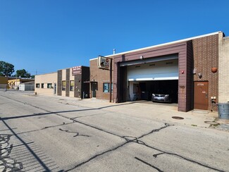 Plus de détails pour 2708-2714 S 9th Ave, Broadview, IL - Industriel à vendre