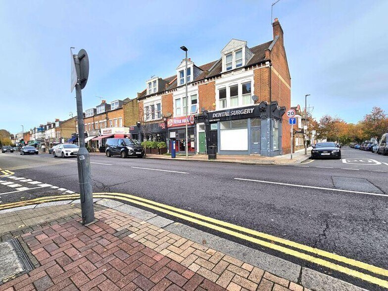 50-50A Lower Richmond Rd, Londres à vendre - Photo du bâtiment - Image 1 de 13