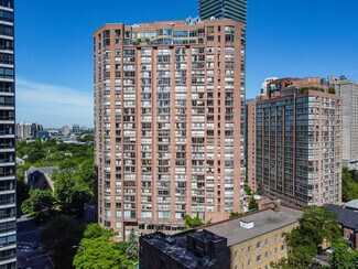 Plus de détails pour 1033 Bay St, Toronto, ON - Bureau à louer