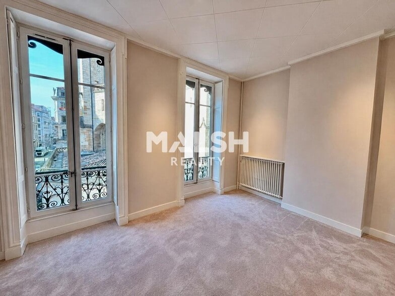 Bureau dans Lyon à louer - Photo intérieure - Image 3 de 12