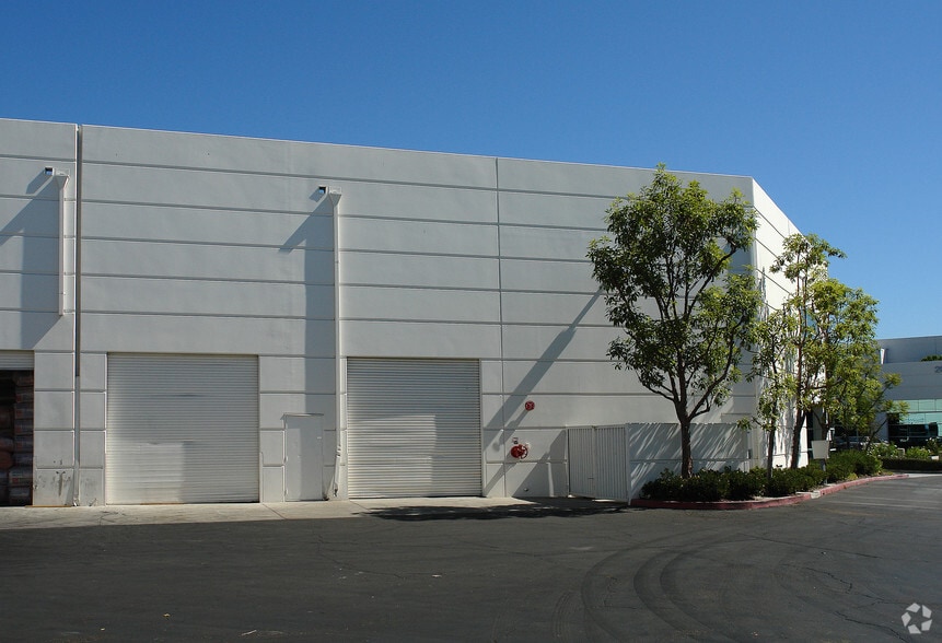 26792 Vista Terrace, Lake Forest, CA for lease - Building Photo - Image 3 of 6