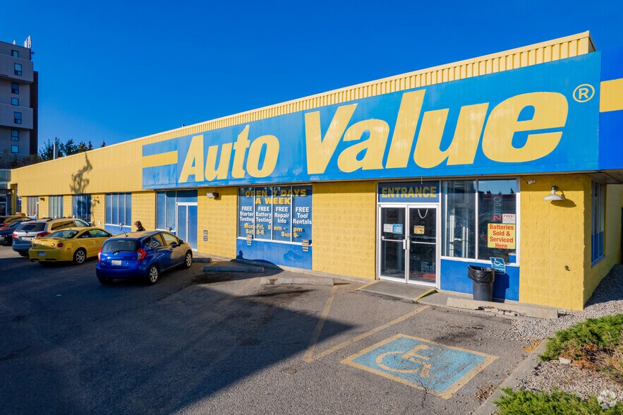 3821 17th Ave SW, Calgary, AB à vendre - Photo principale - Image 1 de 5