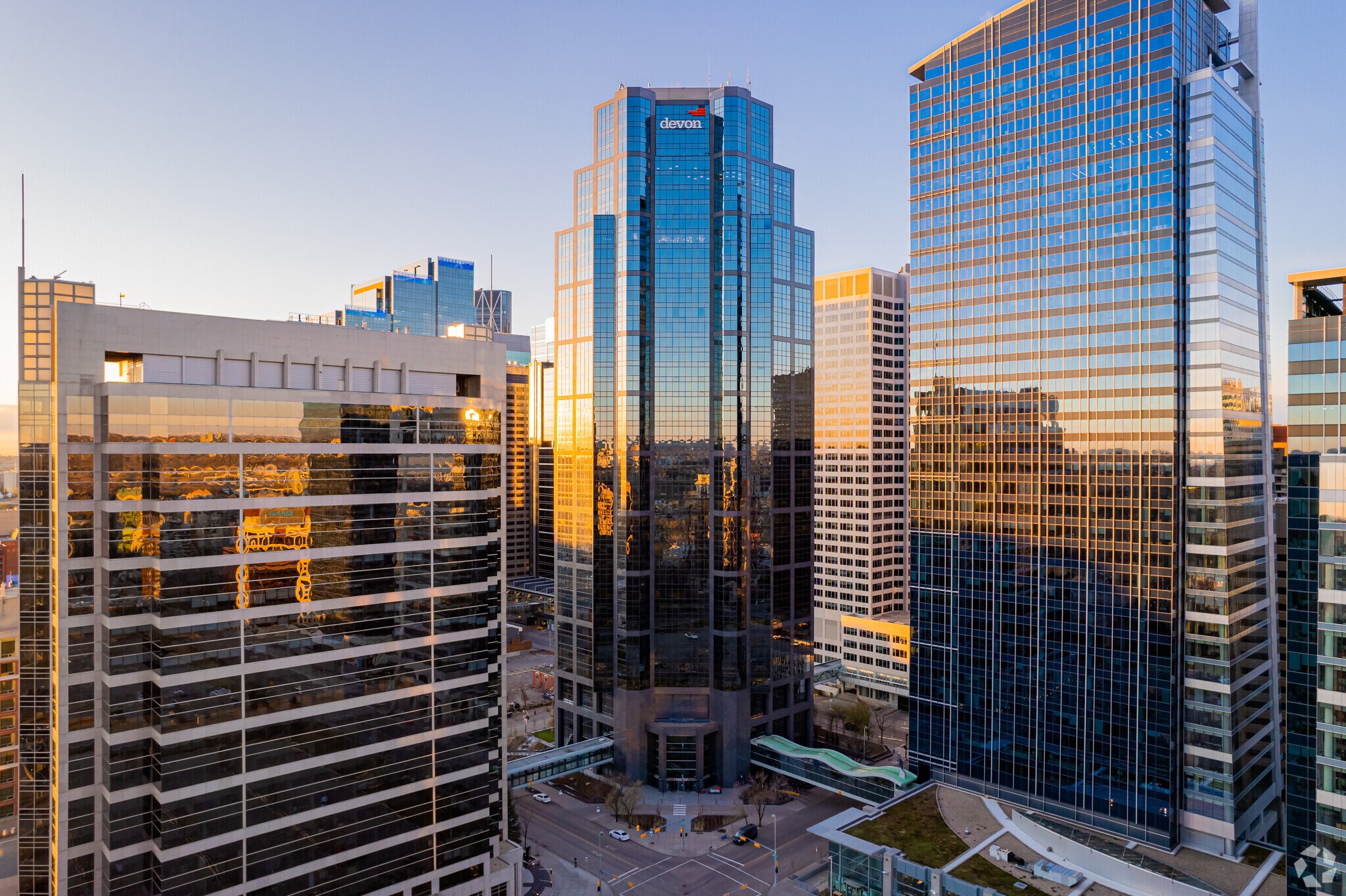 400 3rd Ave SW, Calgary, AB for lease Primary Photo- Image 1 of 8