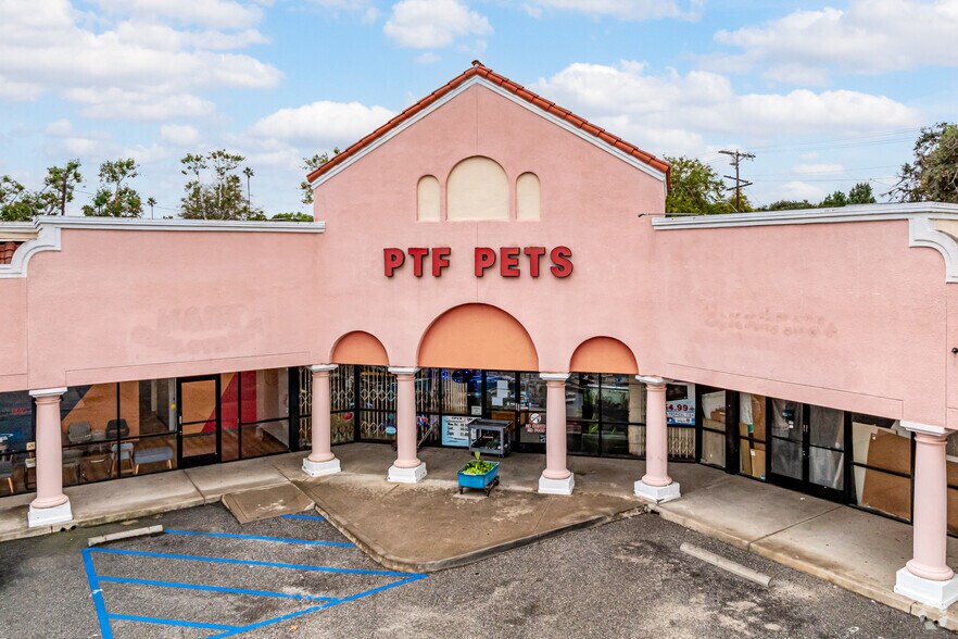 2982 E Colorado Blvd, Pasadena, CA for sale - Building Photo - Image 3 of 4