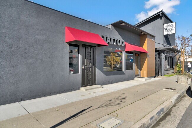 More details for 1459 N Van Ness Ave, Fresno, CA - Retail for Sale