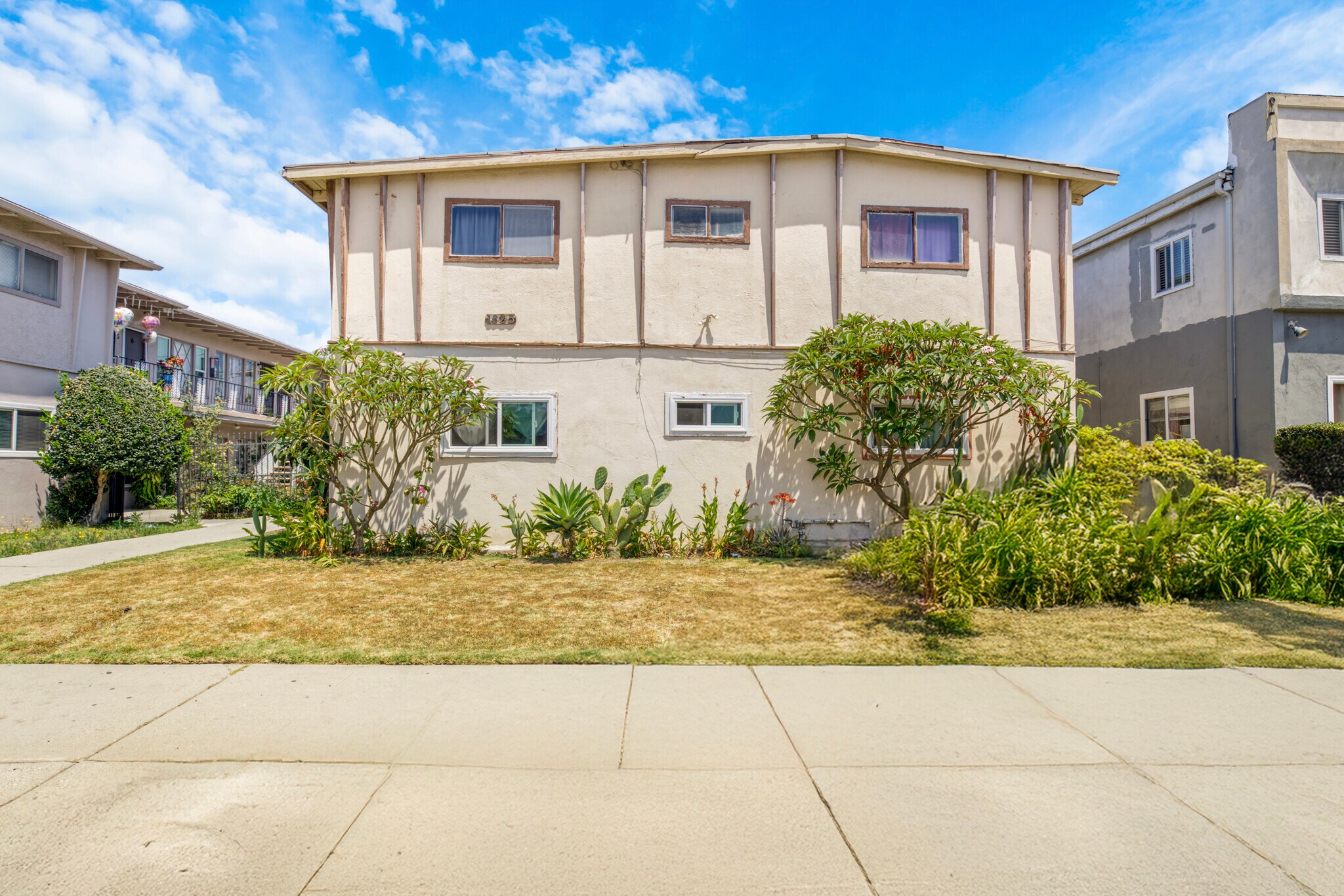 1625 Lomita Blvd, Harbor City, CA à vendre Photo principale- Image 1 de 19
