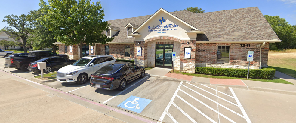 1241 Cross Timbers Rd, Flower Mound, TX for lease - Building Photo - Image 2 of 5