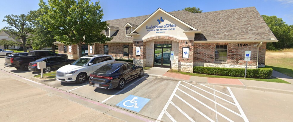 1241 Cross Timbers Rd, Flower Mound, TX à louer - Photo du bâtiment - Image 2 de 5
