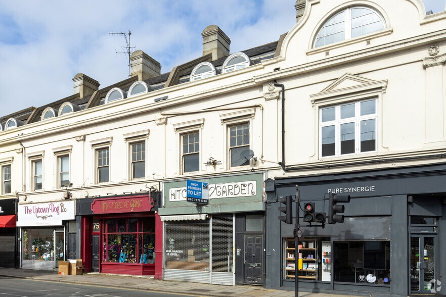 77-77A Trafalgar Rd, Londres à louer - Photo du bâtiment - Image 3 de 8
