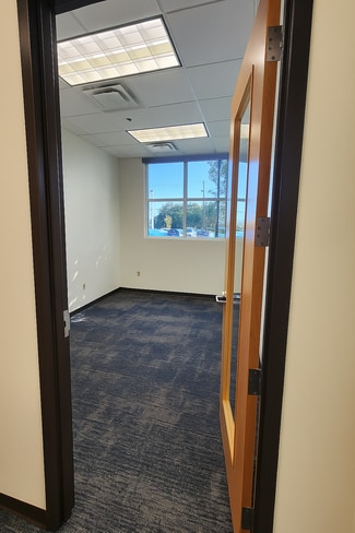 More details for 4017 W Dr Martin Luther King Jr Blvd, Tampa, FL - Office for Lease