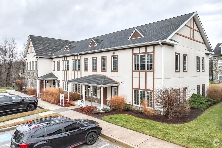 5130-5136 Dorsey Hall Dr, Ellicott City, MD à louer - Photo du bâtiment - Image 3 de 4