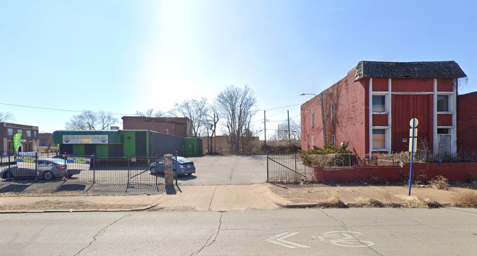 1441 N Grand Blvd, Saint Louis, MO à vendre - Photo du bâtiment - Image 2 de 3