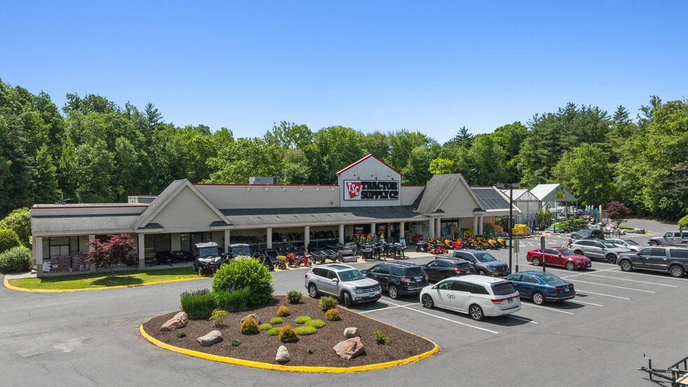 361 Scott Swamp Rd, Farmington, CT for sale - Building Photo - Image 2 of 6
