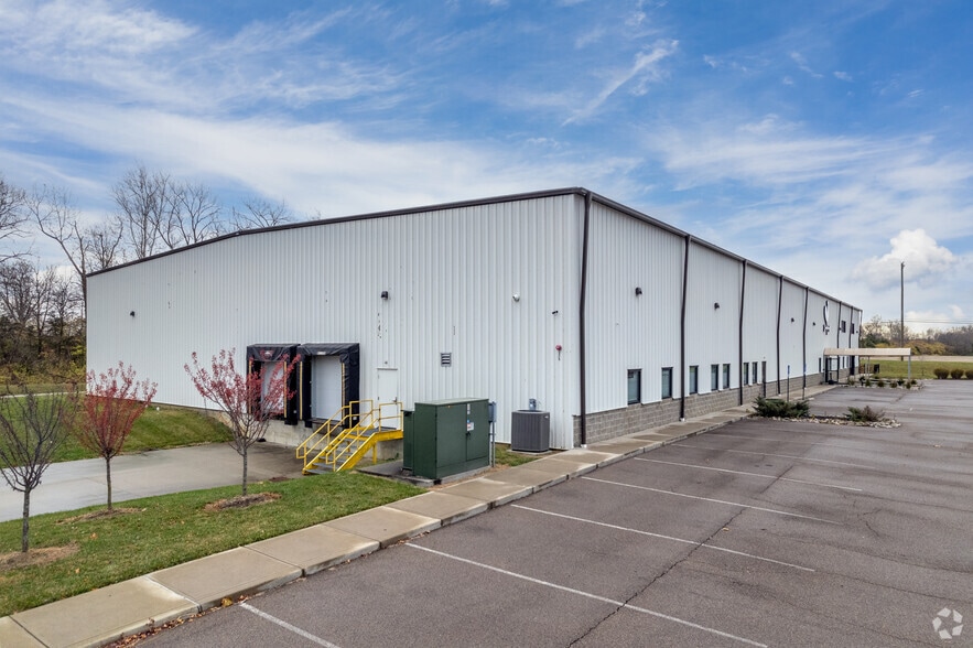 6550 Hamilton Lebanon Rd, Monroe, OH for sale - Building Photo - Image 3 of 23