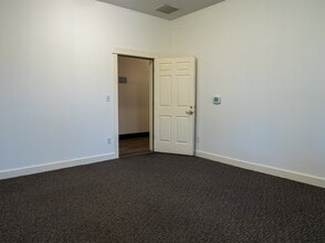 325-333 NE Russell St, Portland, OR à louer Photo intérieure- Image 2 de 5