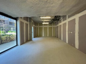 Industriel dans Ivry-sur-Seine à louer Photo intérieure- Image 1 de 11