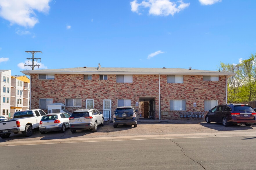 5511 S Delaware St, Littleton, CO à vendre - Photo du bâtiment - Image 3 de 15