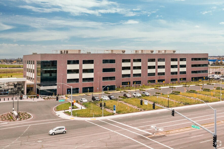 4191 E Commerce Way, Sacramento, CA for lease - Building Photo - Image 3 of 9