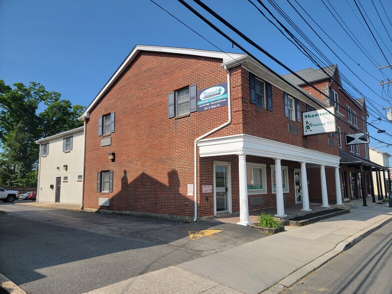 261 E Main St, Newark, DE for lease - Building Photo - Image 2 of 9